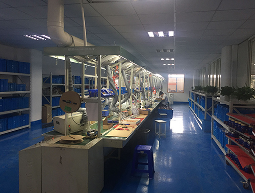 生產(chǎn)車(chē)間